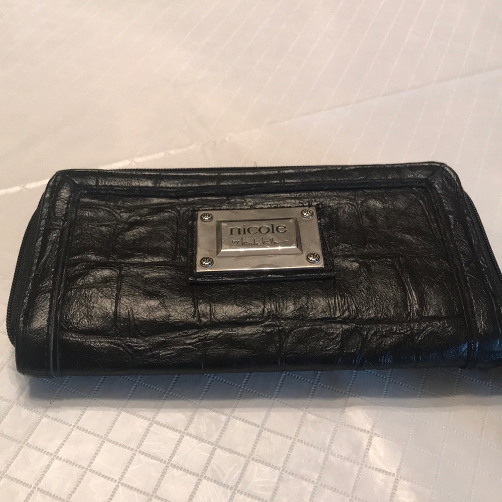 Nicole Miller Wallet